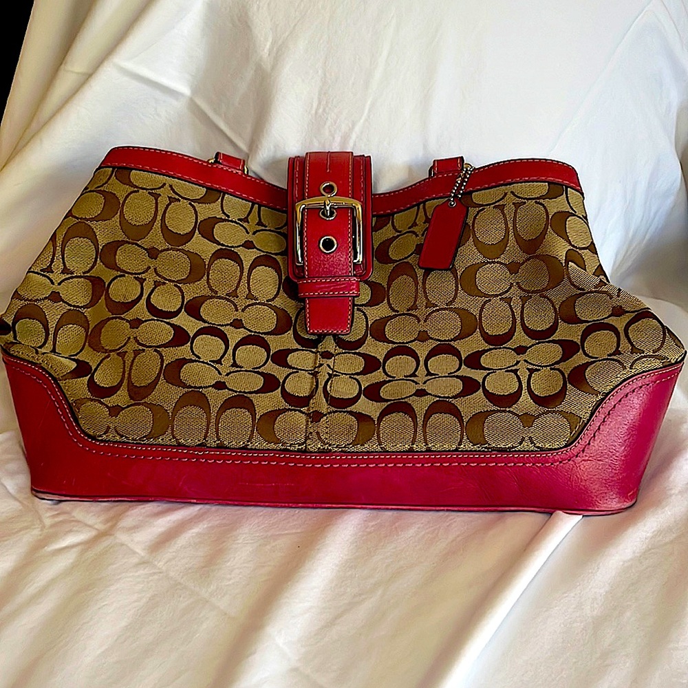 💥Authentic Coach handbag